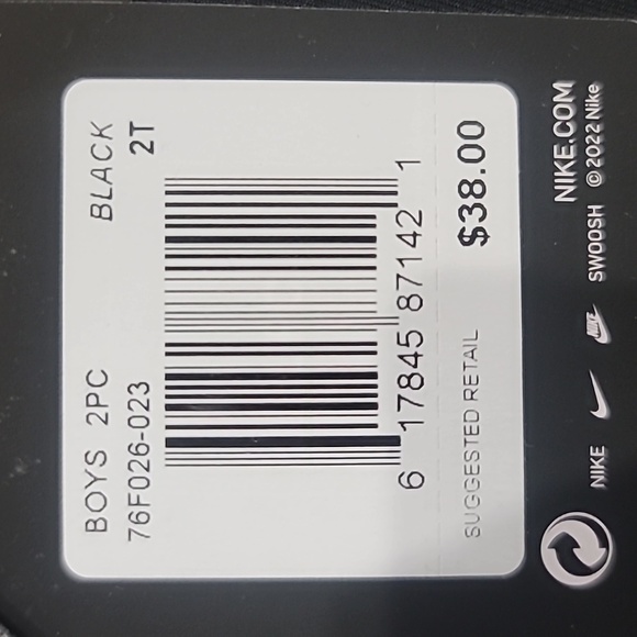 Nike Boys set - Picture 2 of 2